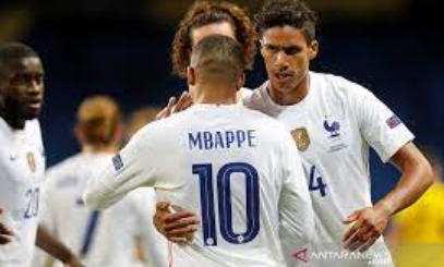 Prancis-Menangkan-Berkat-Gol-Mbappe-Karim-Benzema